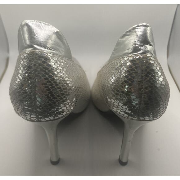Vintage Frederick’s Of Hollywood Silver Stiletto Heels Size 8 - Picture 2 of 11